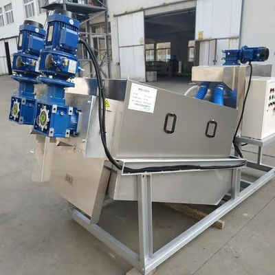 خرید عملیات اتوماتیک SUS304 ماشین فشار پیچ و شلوار Volute برای تصفیه فاضلاب مواد غذایی online manufacture