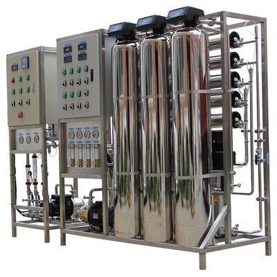 خرید سیستم تصفیه آب اسمز معکوس صنعتی RO با کنترل PLC و گارانتی 1 ساله 95-99 درصد آلاینده ها را حذف می کند. تولید آنلاین